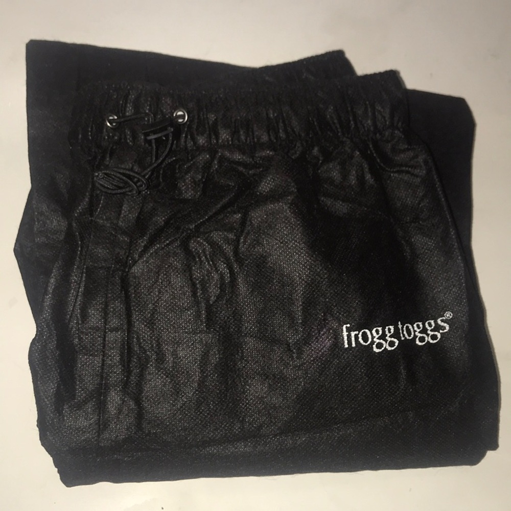 Men’s medium sized pro action pants frogg togg’s black condition NEW